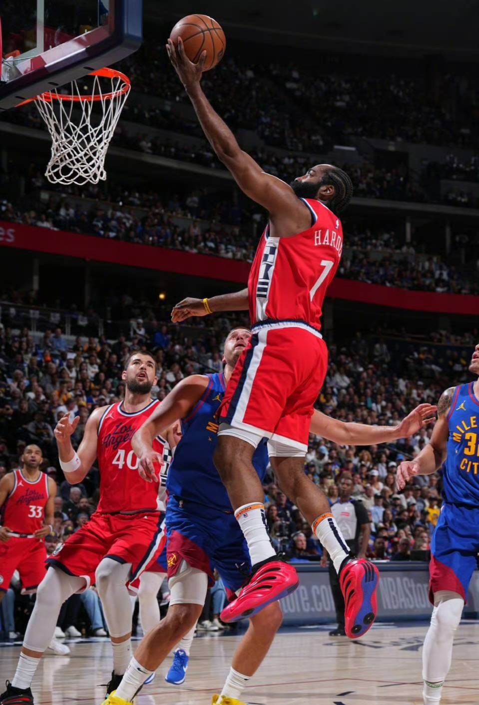 哈登巅峰对决，西亚卡姆与70激战法国队分钟，连败胜负难料！